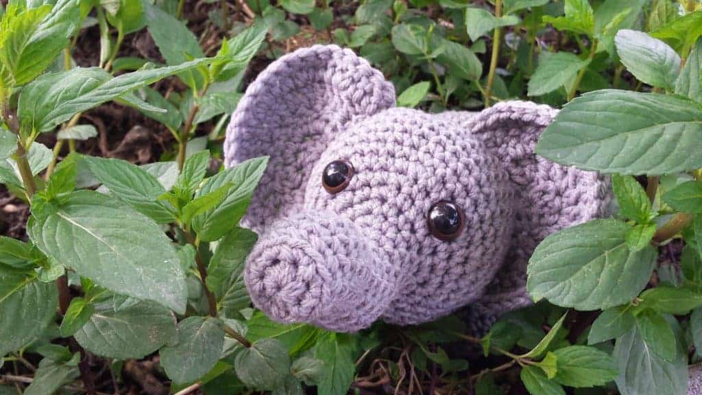 Elephant plushie free crochet pattern from Hooked by Kati