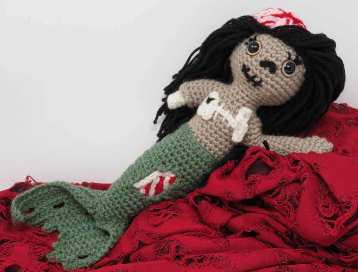 Zombie Mermzombie mermaid amigurumi free crochet pattern | Hooked by Katiaid crochet pattern printable .pdf | Hooked by Kati