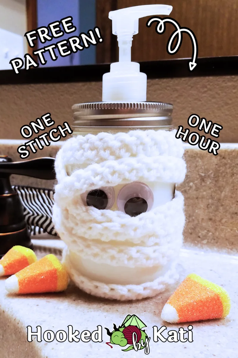 The foundation double crochet stitch makes a Halloween mummy soap dispenser from a mason jar!