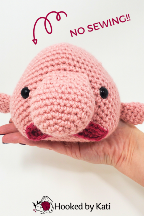 Hubert the Blob Fish free amigurumi crochet pattern from Hooked by Kati img