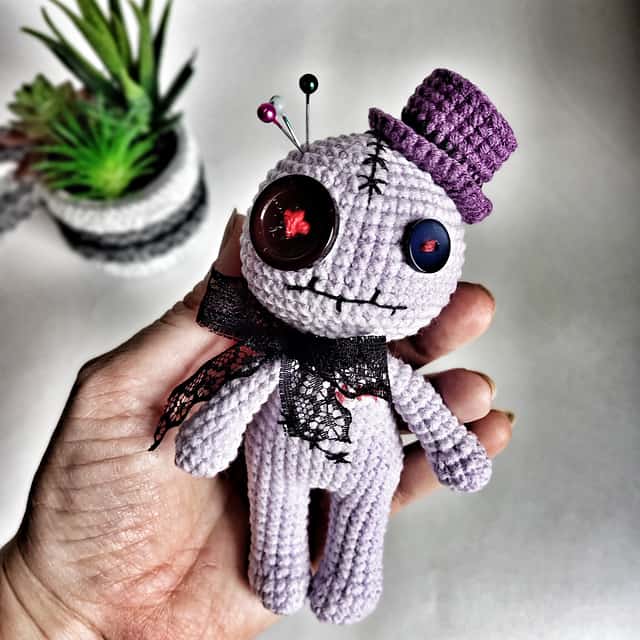 Halloween voodoo plushie Crochet Pattern