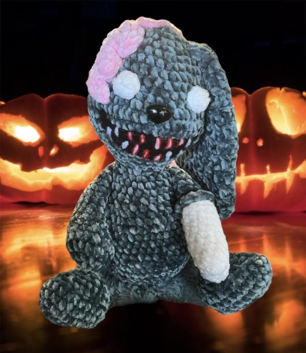 Halloween zombie bunny plushie Crochet Pattern